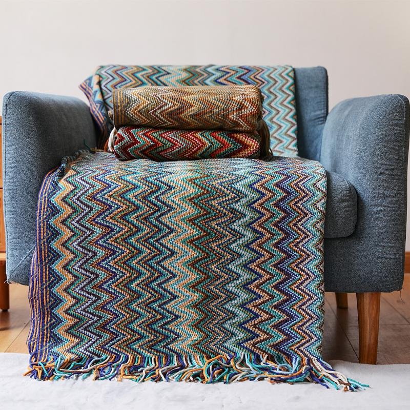 Plaid bohème tricoté à rayures colorées — MaisonFAME