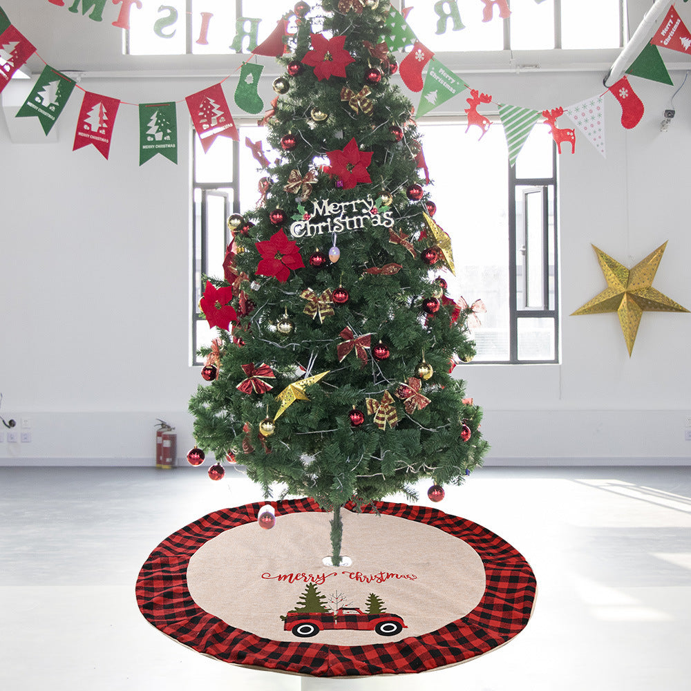 Tapis de sapin en lin naturel installé sous un sapin de Noël — MaisonFAME