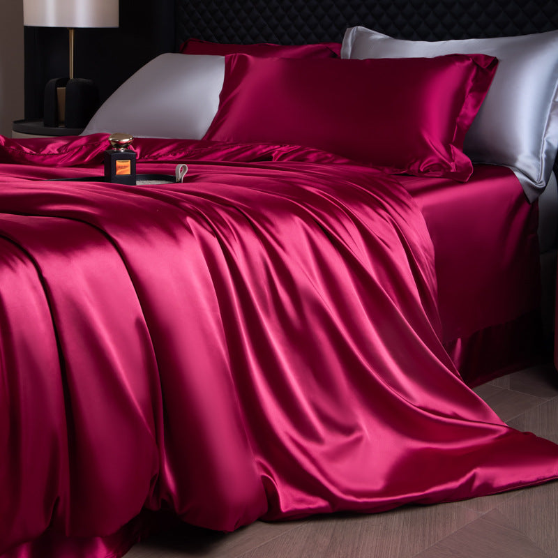 Détail du tissu satin de la housse de couette — MaisonFAME